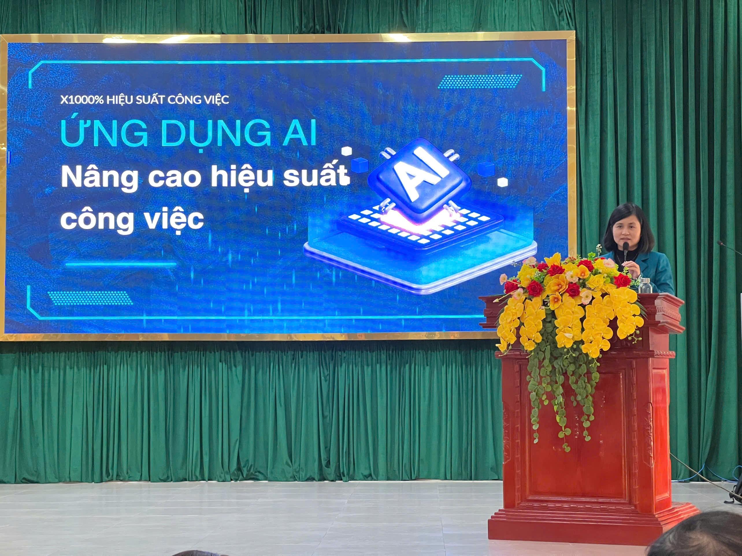 Sở Nông nghiệp và PTNT tổ chức lớp tập huấn AI cho công chức, viên chức trong thực hiện nhiệm vụ...