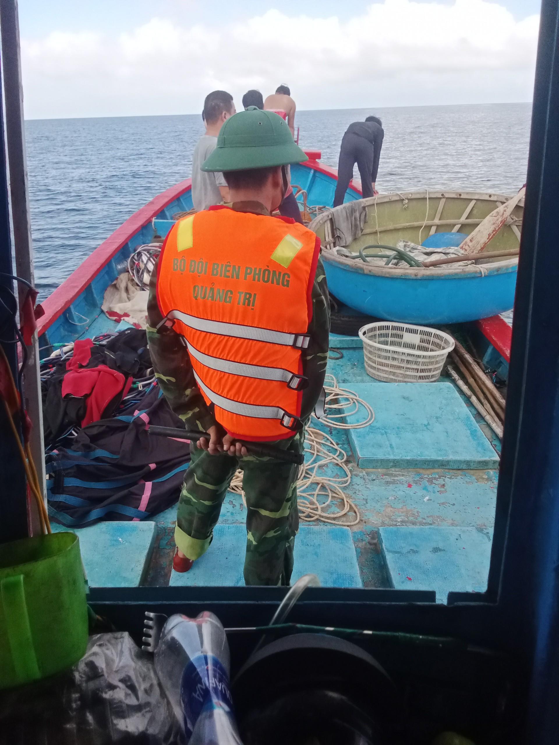 Xử phạt tàu cá vi phạm hành chính trong Khu bảo tồn biển đảo Cồn Cỏ